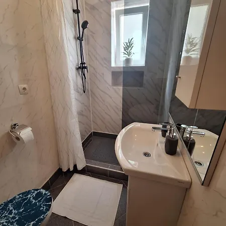 Apartman Lilium Knin Exterior photo