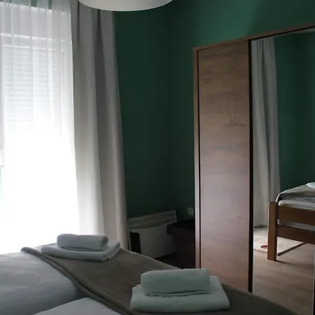Apartman Lilium Knin Exterior photo