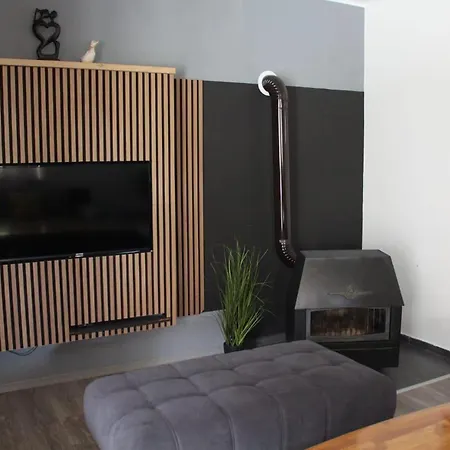 Apartman Lilium Knin Exterior photo